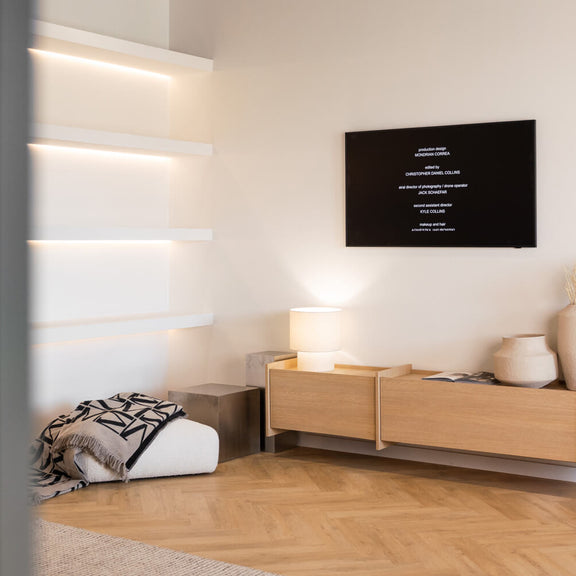 Závěsná TV skříňka Clea - dub Gaja