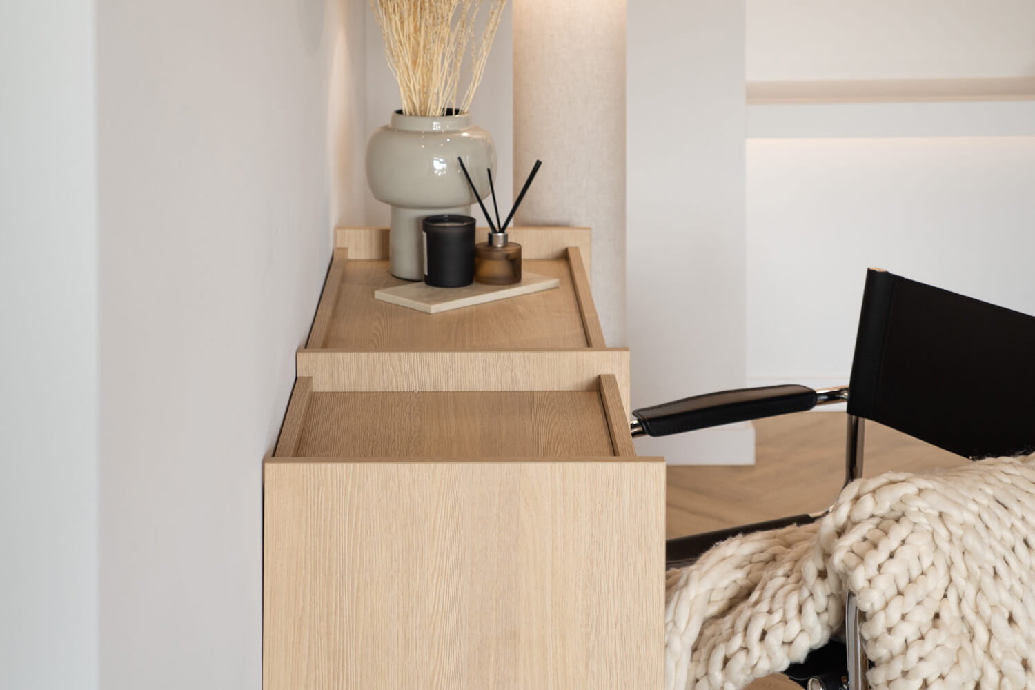 Konzole Clea - dub Gaja