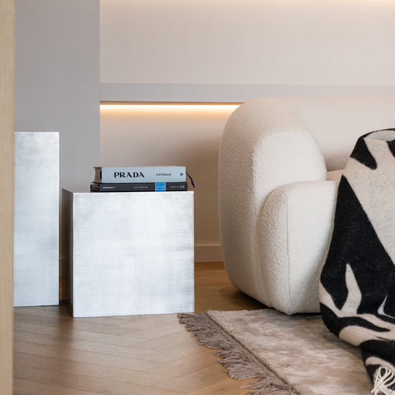 Odkládací stolek KOVU