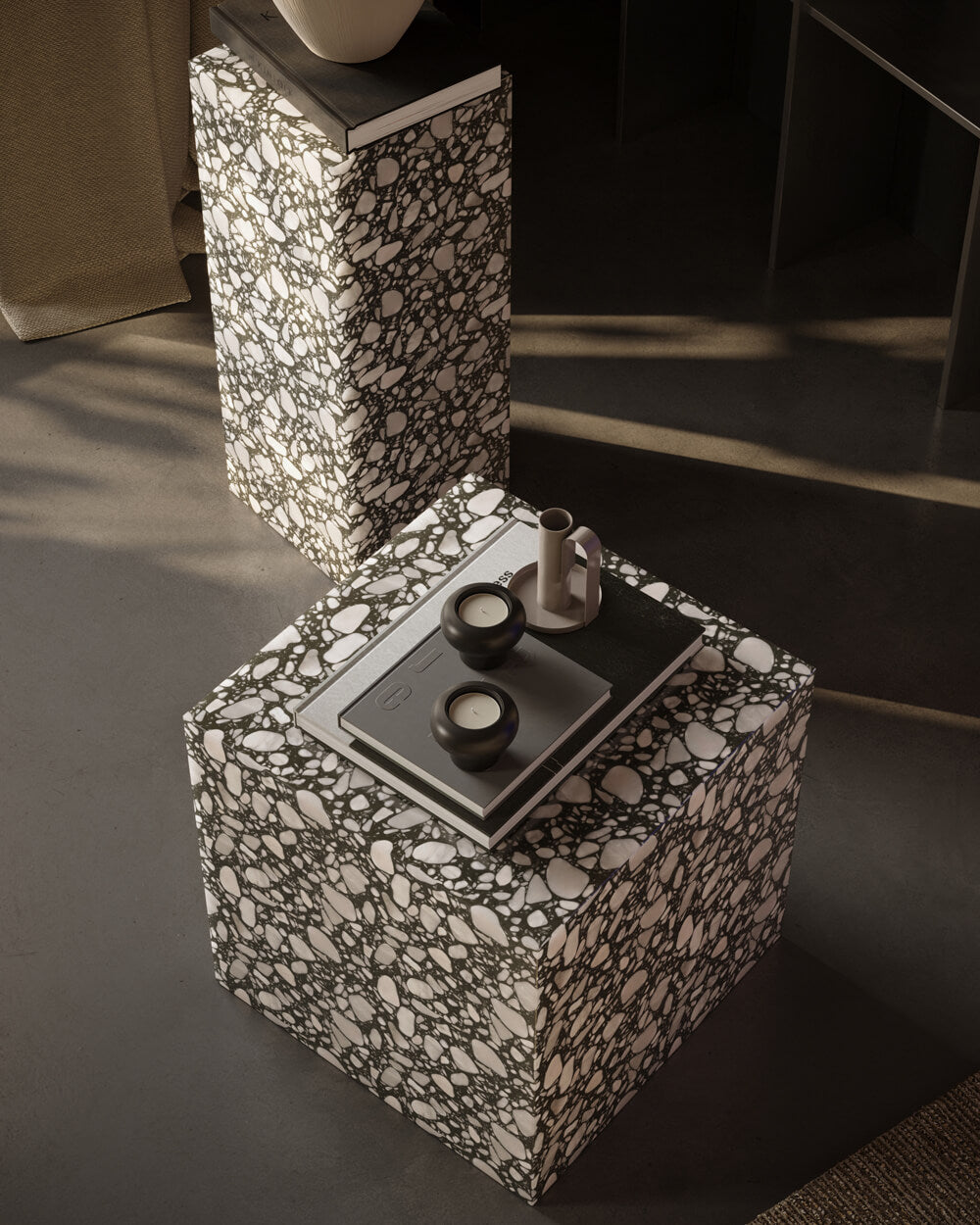 Odkládací stolek FEO