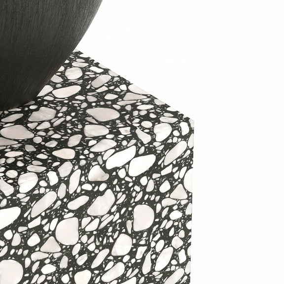 Odkládací stolek FEO